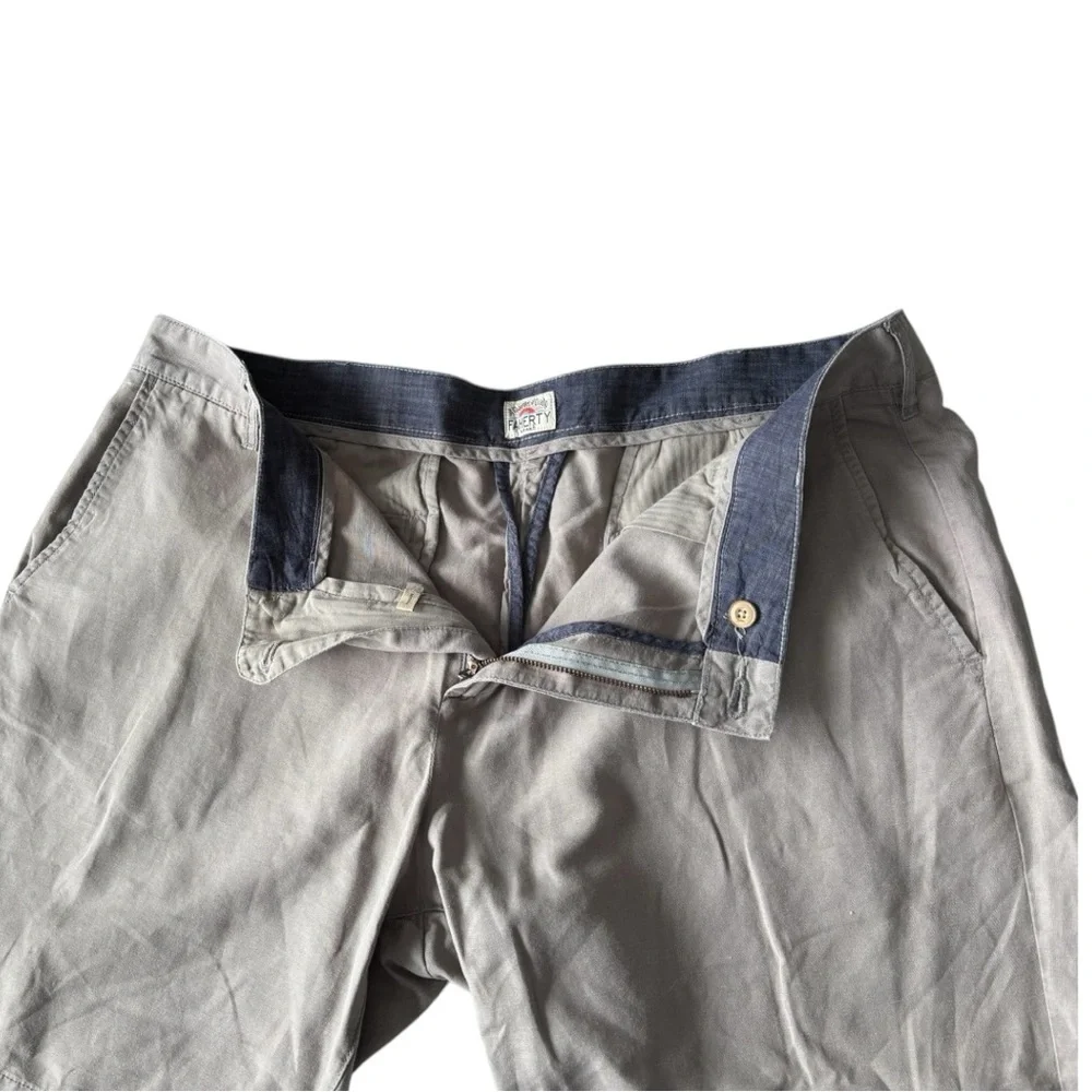 Faherty Tradewinds 9” inseam linen blend men’s shorts in Steel Dust | 38